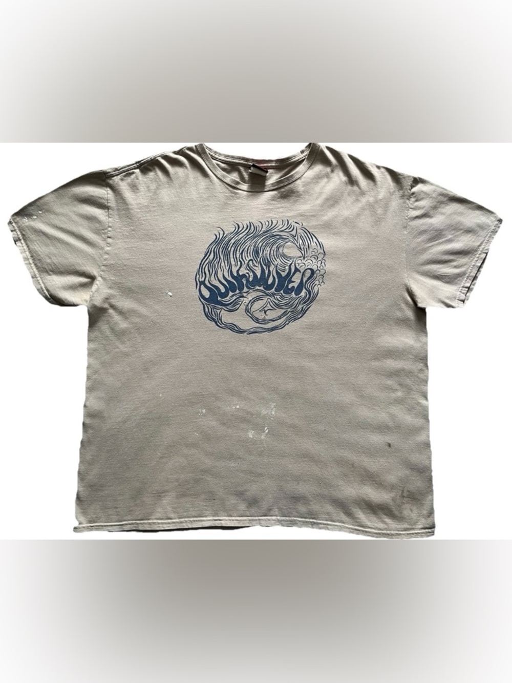 Vintage Y2K Quiksilver T-Shirt Tan 2XL Thrashed Distressed Oversized Surf Beach
